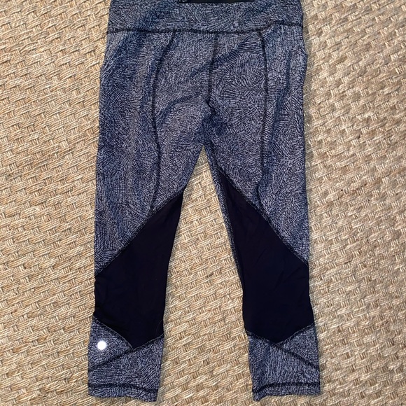 Pace Rival Crop - Picture 2 of 5